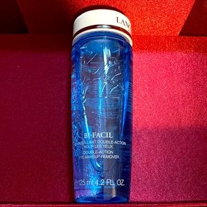 Lancôme Bi-Facil double action, I make up remover 4.2 ounce.